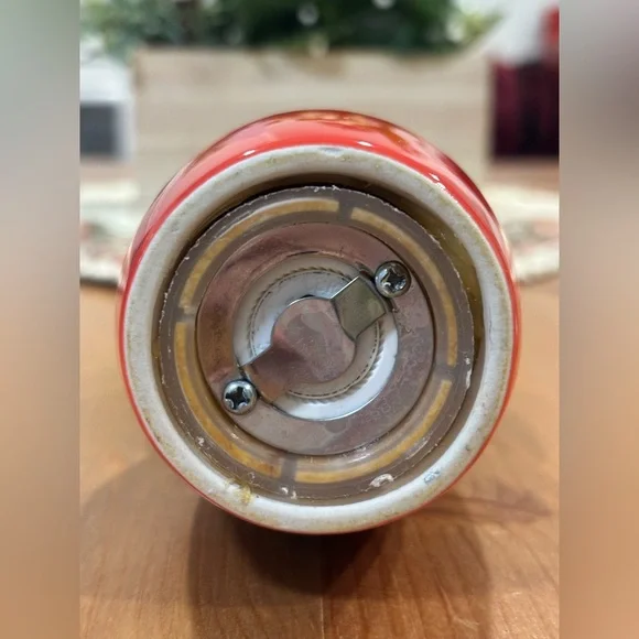 Red Ceramic Matryoshka Design Spice Grinder - Picture 5 of 5